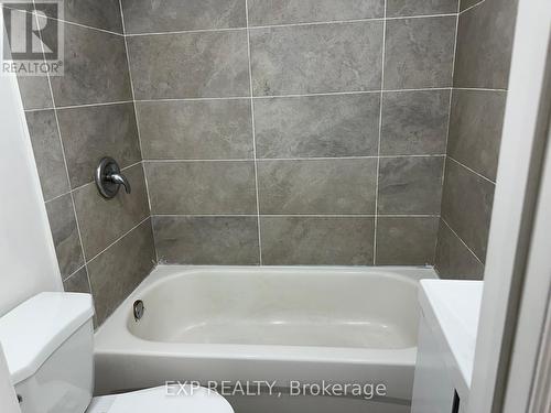 146 Coleridge Avenue, Toronto, ON - Indoor Photo Showing Bathroom