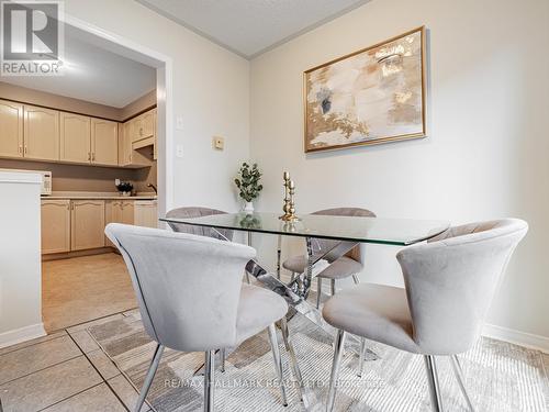 566 Walpole Crescent, Newmarket, ON - Indoor Photo Showing Dining Room