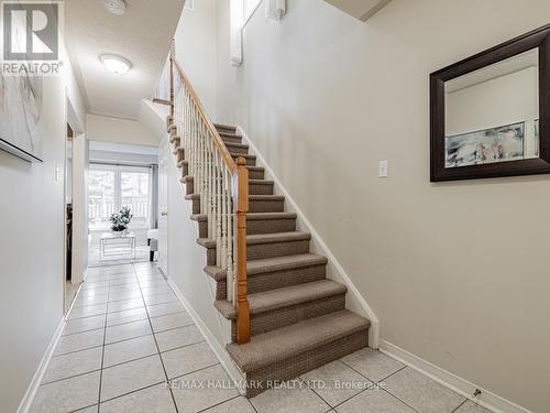 566 Walpole Crescent, Newmarket, ON - Indoor Photo Showing Other Room