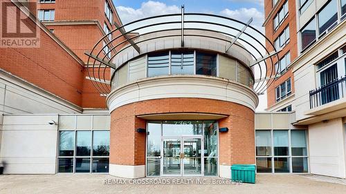 705 - 7373 Kennedy Road, Markham, ON - Outdoor