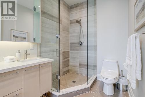 1088 Gardner Avenue, Mississauga, ON - Indoor Photo Showing Bathroom