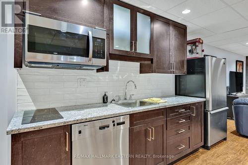 1240 Wildlark Drive, Peterborough (Monaghan), ON - Indoor Photo Showing Kitchen With Upgraded Kitchen