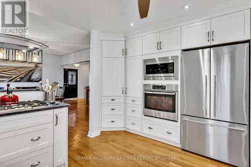 1240 Wildlark Drive, Peterborough (Monaghan), ON - Indoor Photo Showing Kitchen With Stainless Steel Kitchen