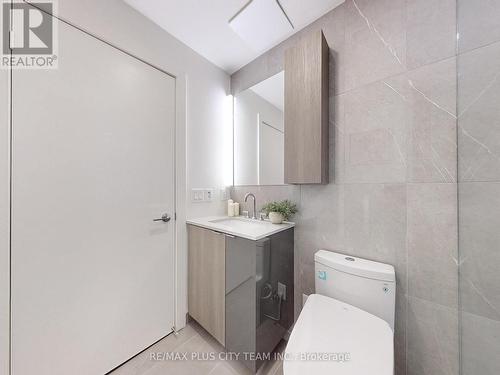 1204 - 15 Mercer Street, Toronto, ON - Indoor Photo Showing Bathroom