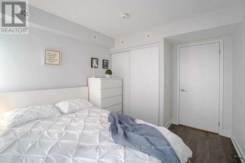 503 - 1127 Cooke Boulevard, Burlington, ON - Indoor Photo Showing Bedroom