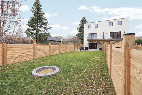 1048 Roosevelt Road, Mississauga, ON - Outdoor