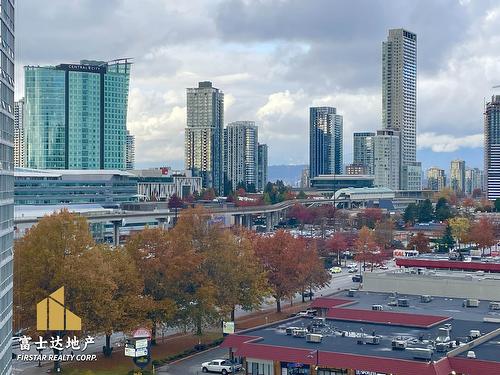 10Xx 9981 Whalley Blvd, Surrey, BC - Outdoor With View