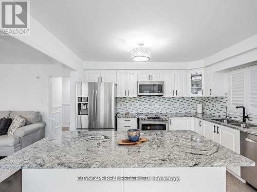 839 Etherington Way, Milton, ON - Indoor Photo Showing Kitchen With Stainless Steel Kitchen With Double Sink With Upgraded Kitchen