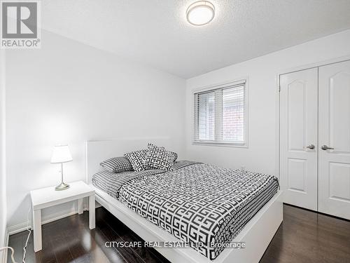 839 Etherington Way, Milton, ON - Indoor Photo Showing Bedroom