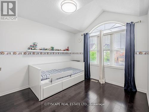 839 Etherington Way, Milton, ON - Indoor Photo Showing Bedroom