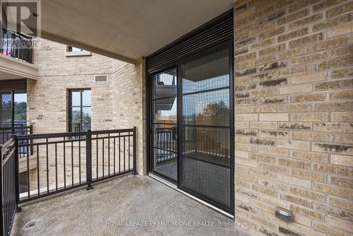 401 - 571 Prince Edward Drive N, Toronto, ON - Outdoor With Exterior