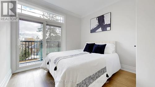 11 Morland Road, Toronto, ON - Indoor Photo Showing Bedroom