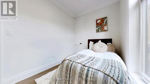 11 Morland Road, Toronto, ON - Indoor Photo Showing Bedroom