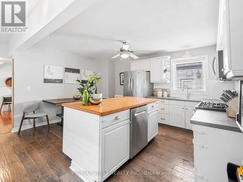 91 Fortieth Street, Toronto, ON - Indoor Photo Showing Kitchen