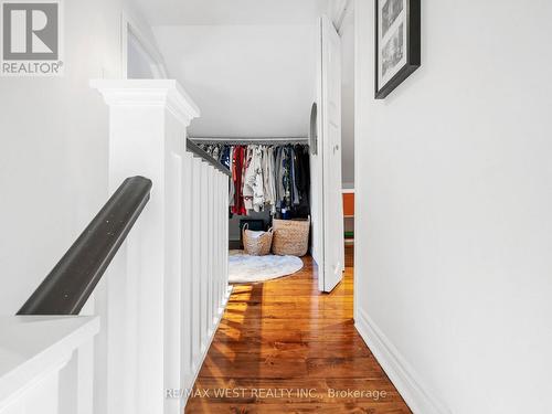 91 Fortieth Street, Toronto, ON - Indoor Photo Showing Other Room