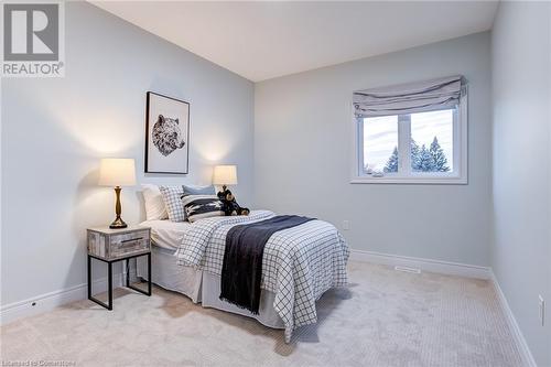 175 Oakhill Place, Ancaster, ON - Indoor Photo Showing Bedroom