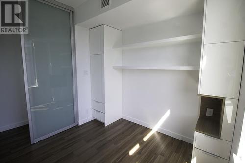 1208 1661 Quebec Street, Vancouver, BC - Indoor Photo Showing Other Room