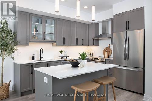 9 - 600 Brookdale Avenue, Toronto, ON - Indoor Photo Showing Kitchen With Upgraded Kitchen