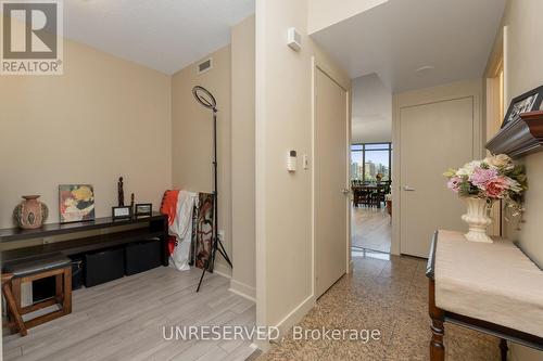 305 - 5 Mariner Terrace, Toronto, ON - Indoor Photo Showing Other Room