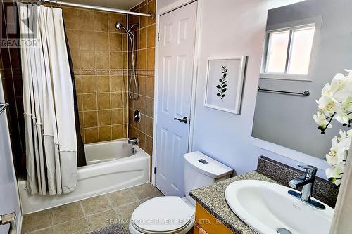 27 Gilmour Drive, Ajax, ON - Indoor Photo Showing Bathroom