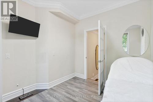 189 Rothbury Road, Richmond Hill, ON - Indoor Photo Showing Bedroom