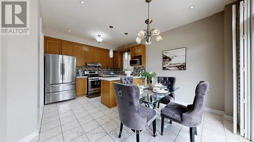 114 Goldenwood Crescent, Markham, ON - Indoor