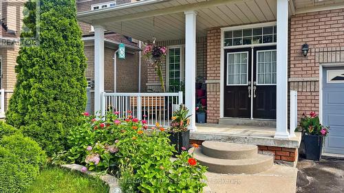 114 Goldenwood Crescent, Markham, ON - Outdoor