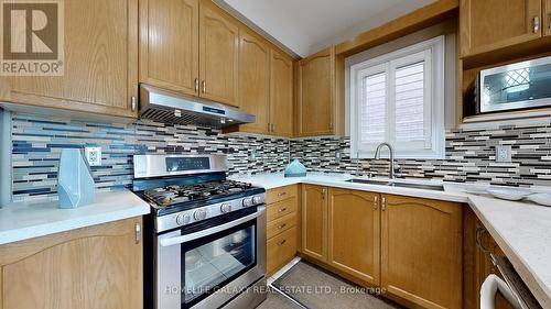 114 Goldenwood Crescent, Markham, ON - Indoor Photo Showing Kitchen With Double Sink