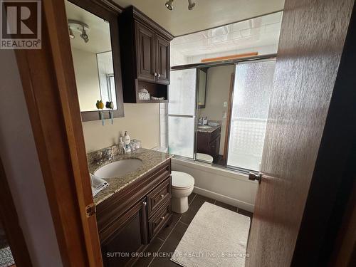 21 Coppercliff Crescent, Tiny, ON - Indoor Photo Showing Bathroom