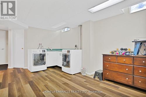 12 Archer Court, Brampton, ON - Indoor Photo Showing Laundry Room