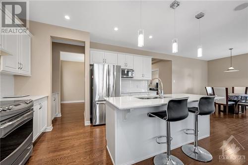 243 Balikun Heights, Ottawa, ON - Indoor Photo Showing Kitchen With Upgraded Kitchen