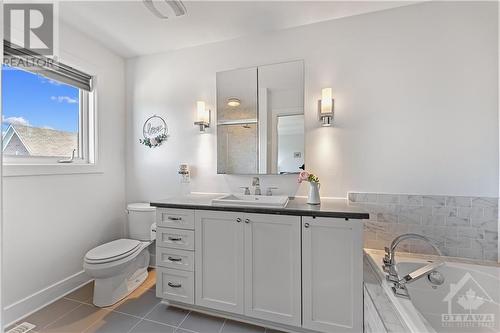 3355 Woodroffe Avenue, Ottawa, ON - Indoor Photo Showing Bathroom