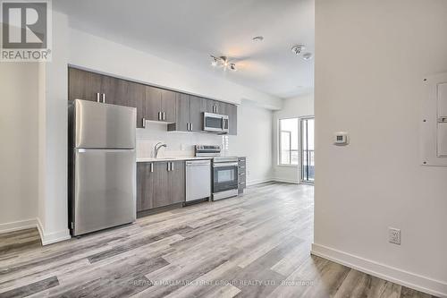 1508 - 1480 Bayly Street, Pickering, ON - Indoor Photo Showing Kitchen With Upgraded Kitchen