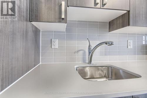 1508 - 1480 Bayly Street, Pickering, ON - Indoor Photo Showing Kitchen