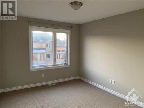 961 Cobble Hill Drive, Ottawa, ON - Indoor Photo Showing Other Room