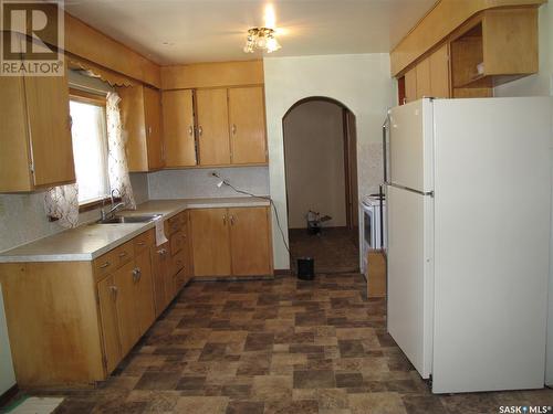 41 Wilkin Street, Fillmore, SK - Indoor Photo Showing Kitchen