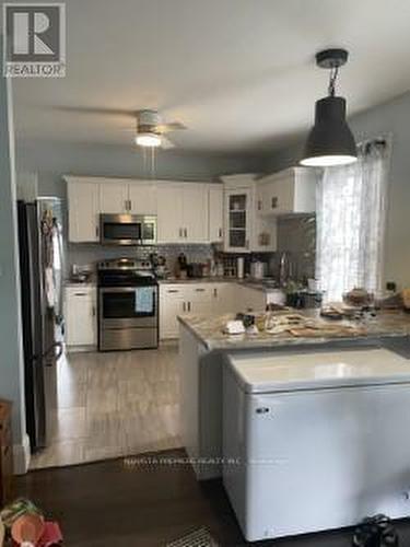 254 East Street, London, ON - Indoor Photo Showing Kitchen