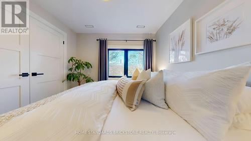 805 Windermere Avenue, Toronto, ON - Indoor Photo Showing Bedroom