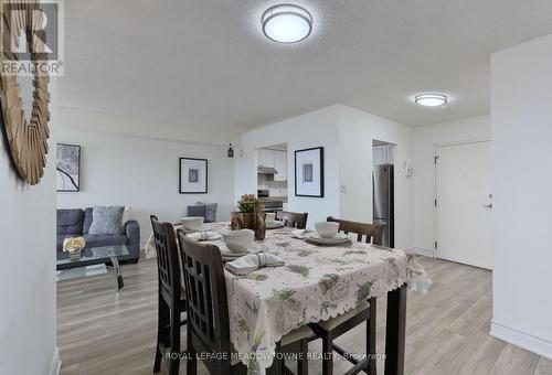 1013 - 135 Hillcrest Avenue, Mississauga, ON - Indoor Photo Showing Dining Room