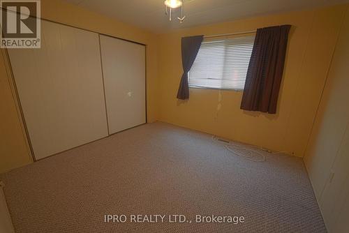 11 Nightingale Lane, Belleville, ON - Indoor Photo Showing Other Room