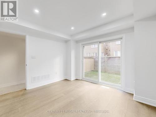 47 Fusilier Drive, Toronto, ON - Indoor Photo Showing Other Room