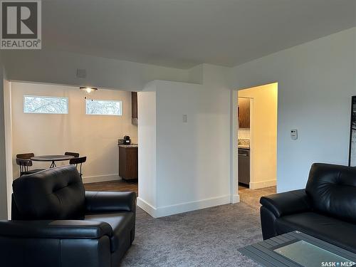 178 Duffield Street W, Moose Jaw, SK - Indoor Photo Showing Living Room