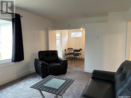 178 Duffield Street W, Moose Jaw, SK - Indoor Photo Showing Living Room