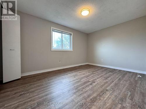 227 Grand Ridge Drive, Cambridge, ON - Indoor Photo Showing Other Room