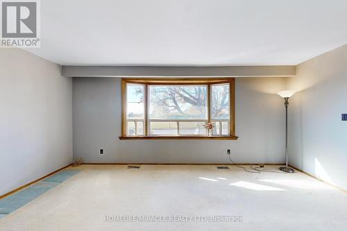 1363 Park Rd S Road, Oshawa, ON - Indoor Photo Showing Other Room