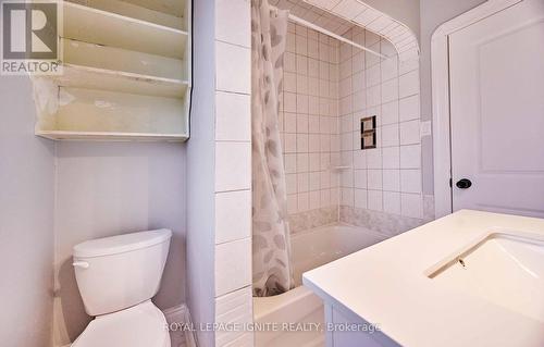 255 Graburn Avenue N, Oshawa, ON - Indoor Photo Showing Bathroom