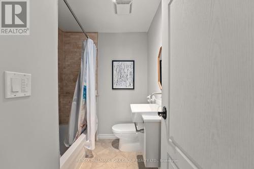 25 Blue Jay Boulevard, Georgina, ON - Indoor Photo Showing Bathroom