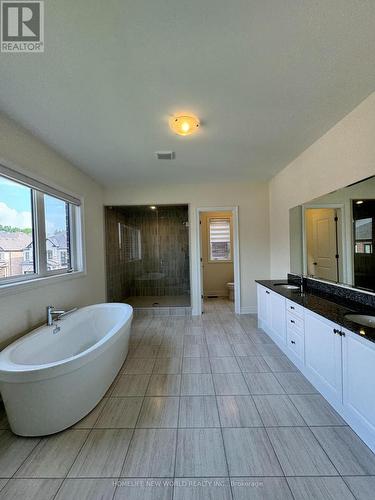 120 Settlers Crescent, Bradford West Gwillimbury, ON - Indoor Photo Showing Bathroom