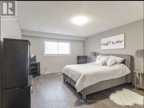 Main - 19 Simmons Boulevard, Brampton, ON - Indoor Photo Showing Bedroom