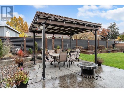 1698 Gillard Drive, Kelowna, BC - Outdoor With Deck Patio Veranda